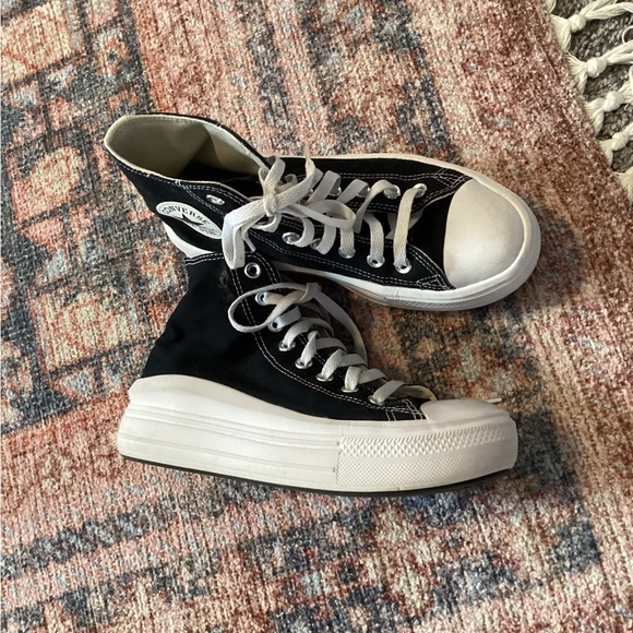 High Top Converse - Picture 3 of 4